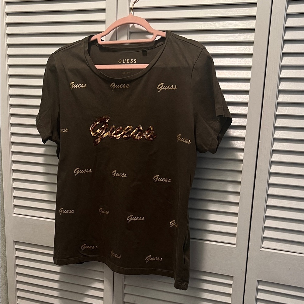#1406+Guess gold T-Shirt with Sequin Logo - Picture 1 of 7